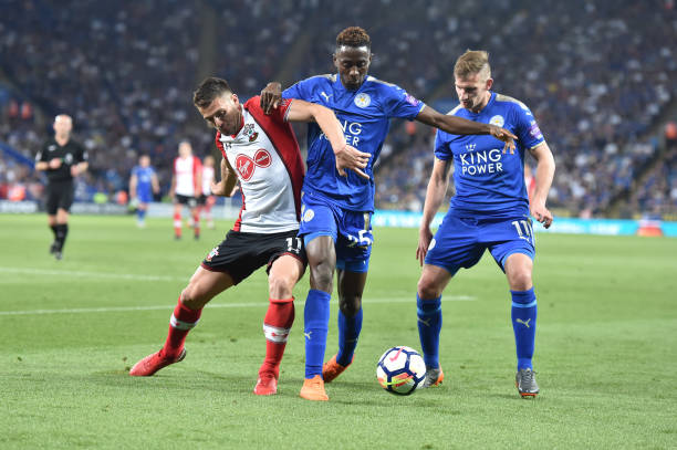 分别遭遇了 分别遭遇了